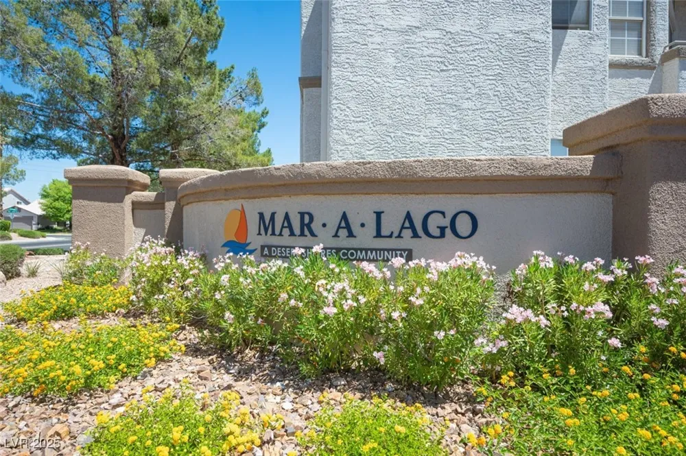 3150 Soft Breezes Drive #2220 Las Vegas, NV 89128