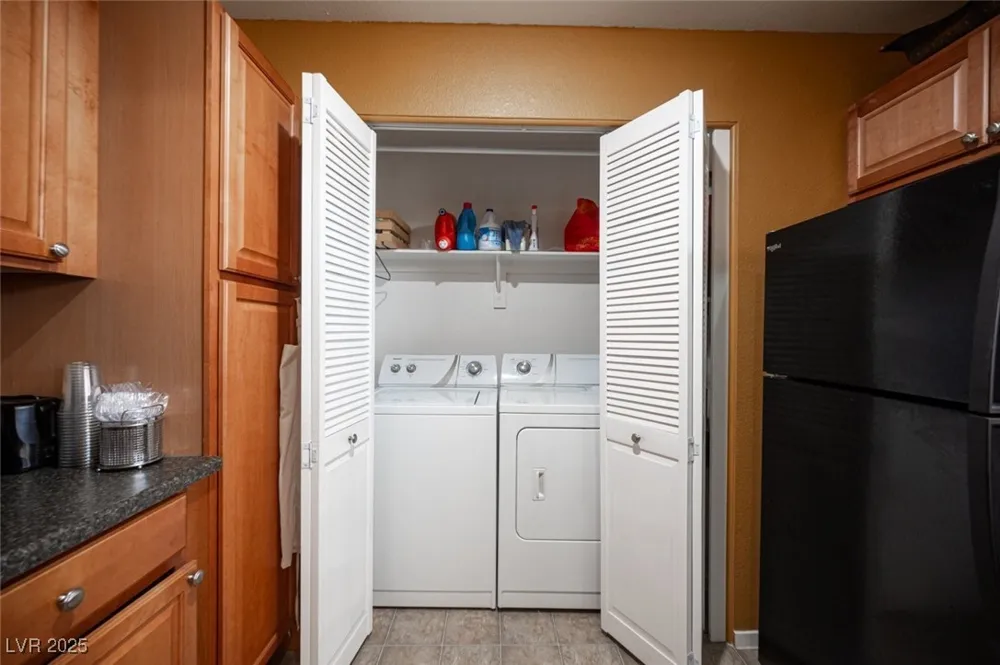 3150 Soft Breezes Drive #2220 Las Vegas, NV 89128