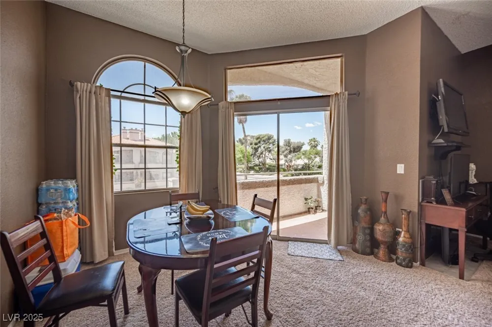 3150 Soft Breezes Drive #2220 Las Vegas, NV 89128