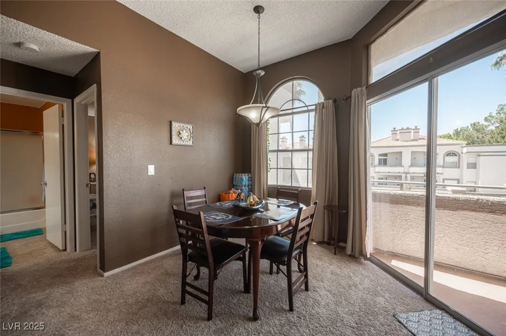 3150 Soft Breezes Drive #2220 Las Vegas, NV 89128