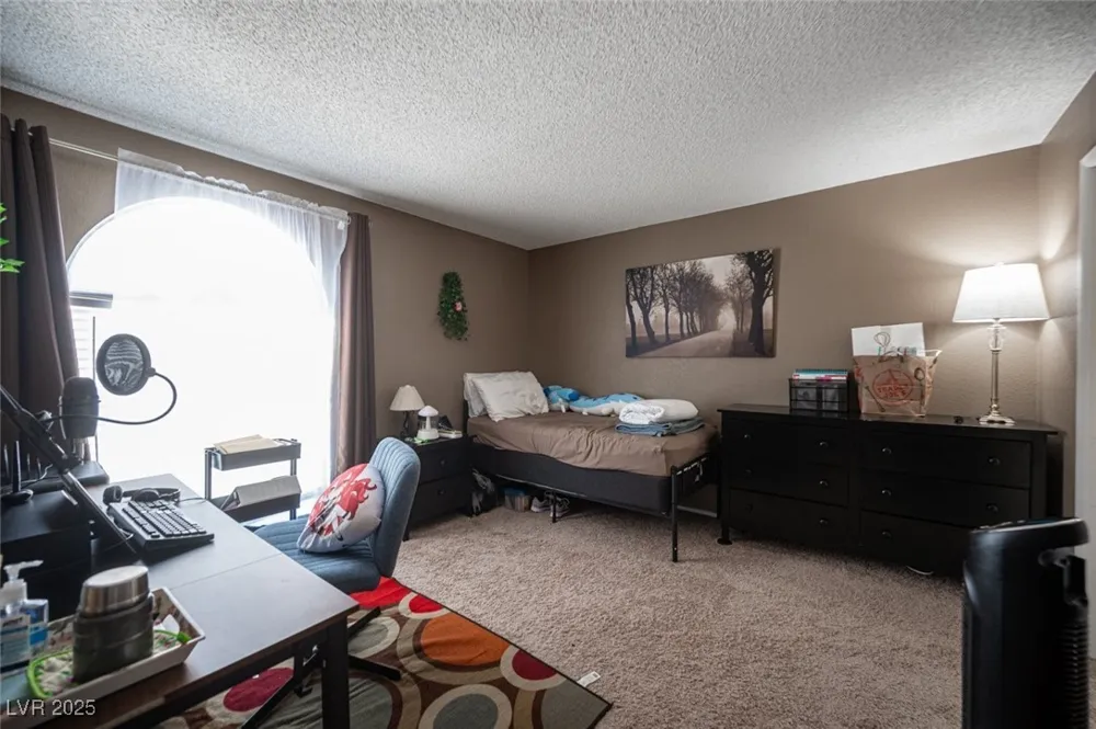 3150 Soft Breezes Drive #2220 Las Vegas, NV 89128