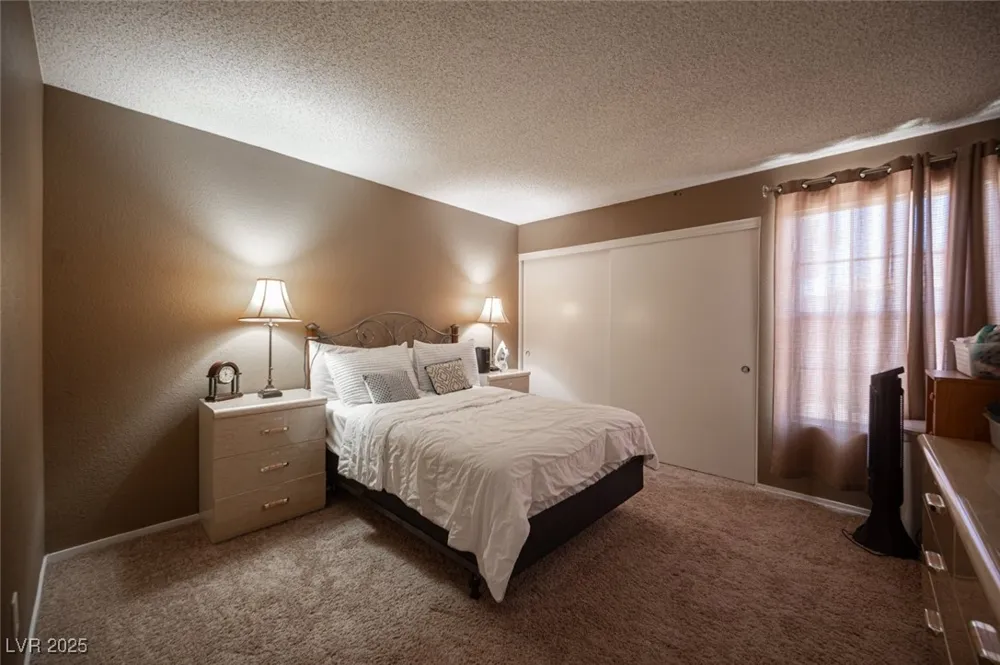 3150 Soft Breezes Drive #2220 Las Vegas, NV 89128