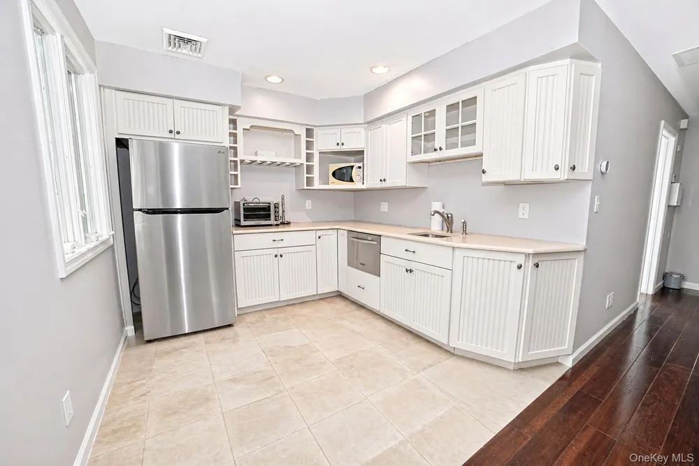 704 Short Beach Road Nissequogue, NY 11780