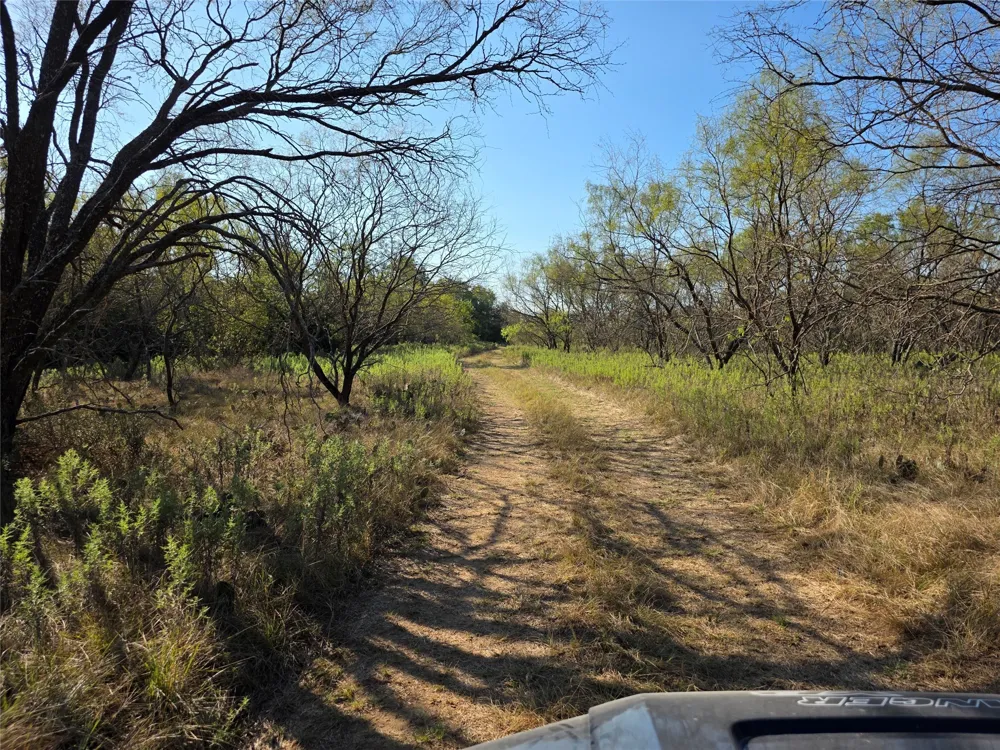 1811 Highway 570 Eastland, TX 76448