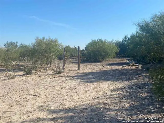 1 ACRE LOT 137 Don Chema Rd Laredo, TX 78043