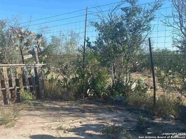 1 ACRE LOT 137 Don Chema Rd Laredo, TX 78043