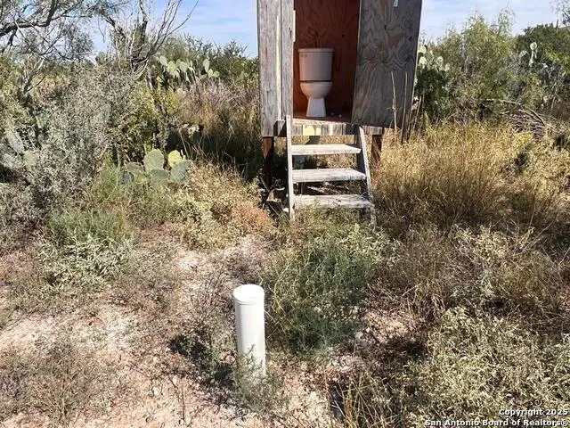 204 Camino Bolivar Laredo, TX 78043