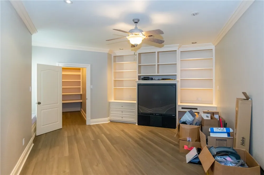 1921 Caroline Avenue Alice, TX 78332