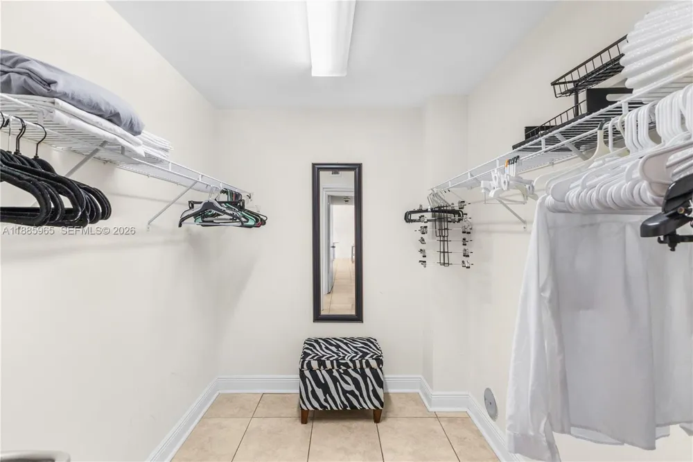 6917 Collins Ave #1505 Miami Beach, FL 33141