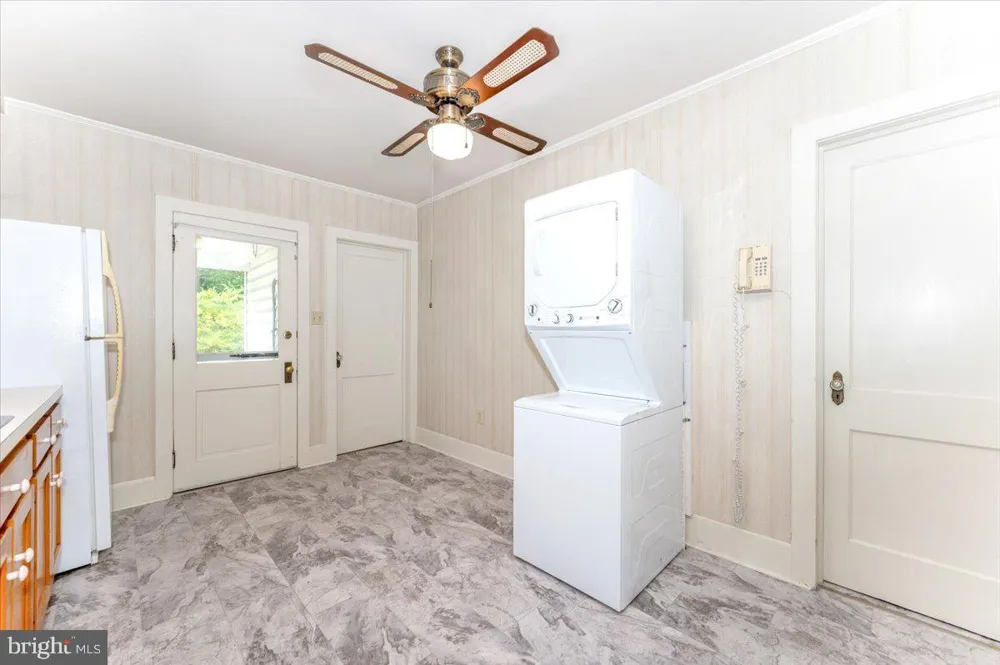 17124 SABILLASVILLE ROAD Sabillasville, MD 21780