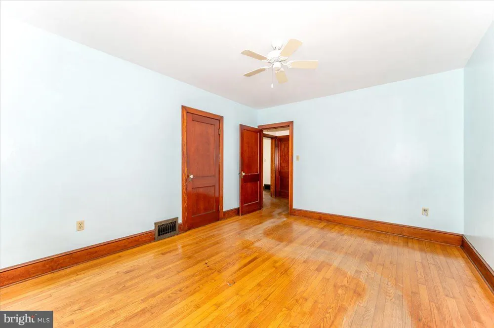 17124 SABILLASVILLE ROAD Sabillasville, MD 21780