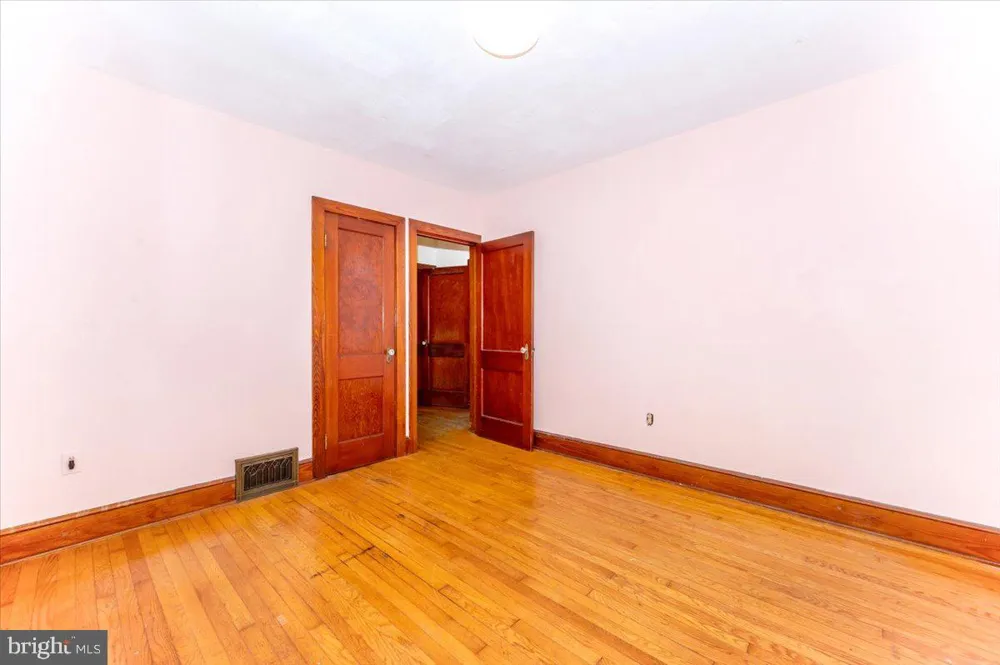 17124 SABILLASVILLE ROAD Sabillasville, MD 21780
