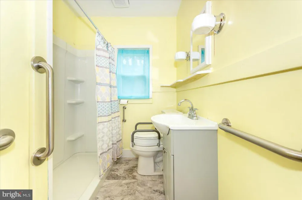 17124 SABILLASVILLE ROAD Sabillasville, MD 21780