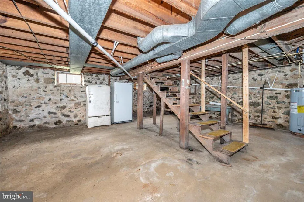 17124 SABILLASVILLE ROAD Sabillasville, MD 21780