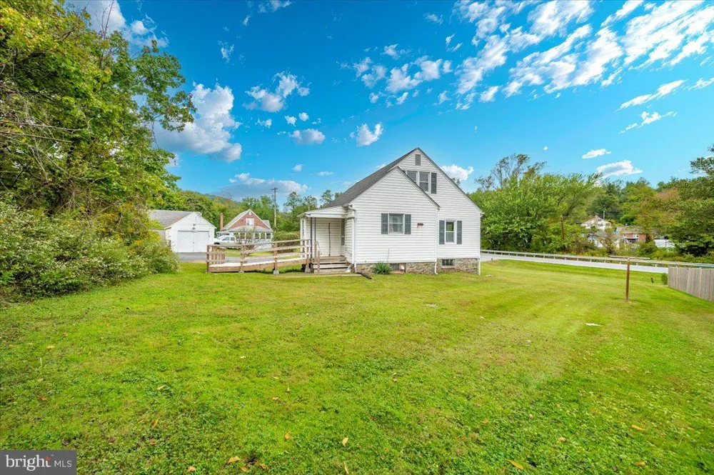 17124 SABILLASVILLE ROAD Sabillasville, MD 21780