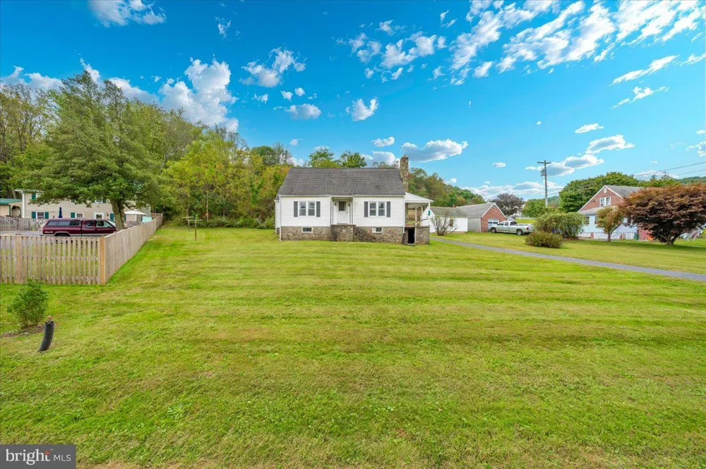 17124 SABILLASVILLE ROAD Sabillasville, MD 21780