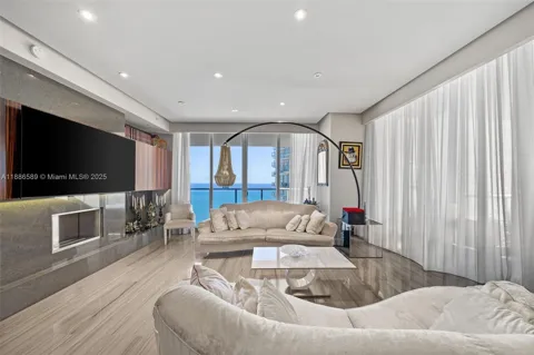 9705 Collins Ave #2304N