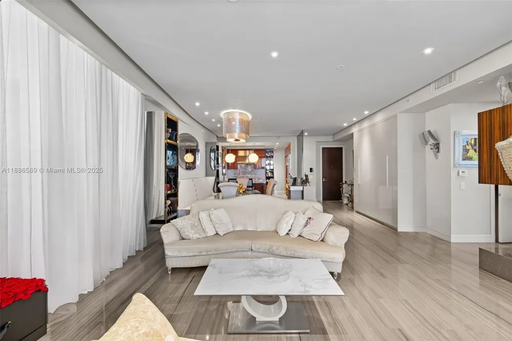 9705 Collins Ave #2304N Bal Harbour, FL 33154