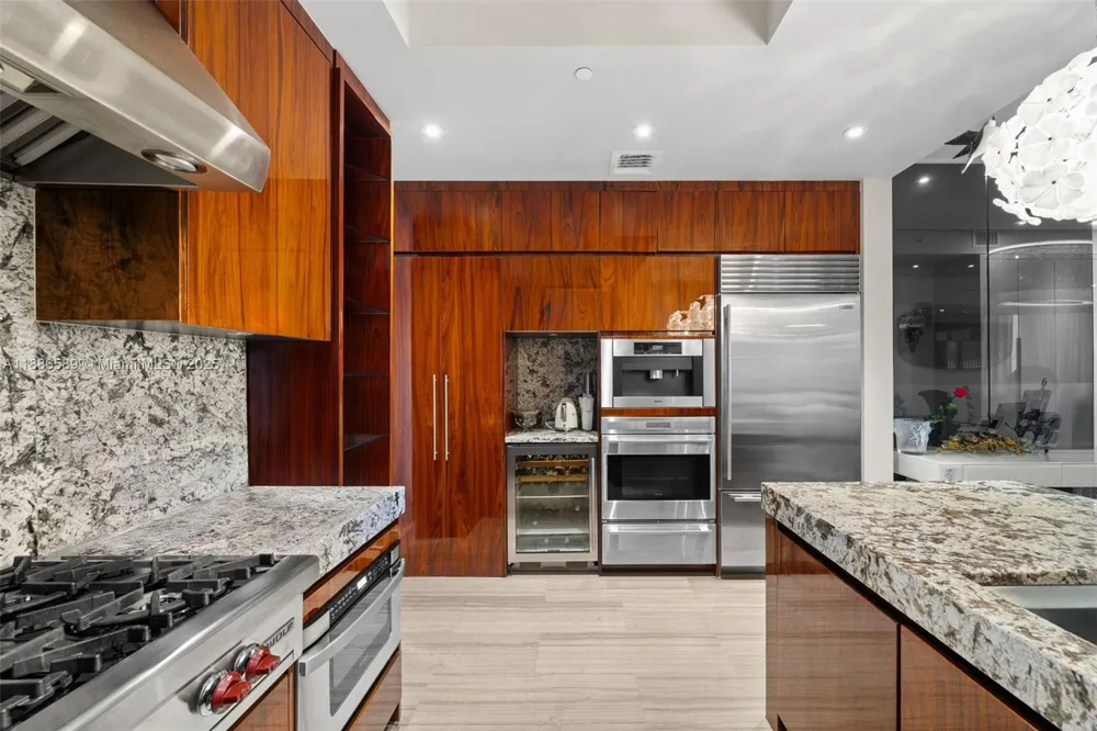 9705 Collins Ave #2304N Bal Harbour, FL 33154