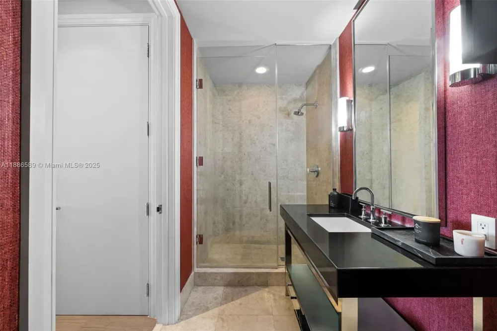9705 Collins Ave #2304N Bal Harbour, FL 33154