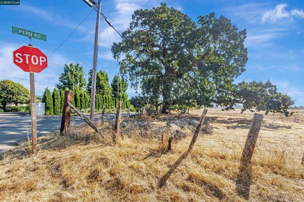 21200 Silva Road Sonoma, CA 95476