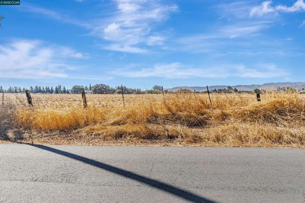 21200 Silva Road Sonoma, CA 95476
