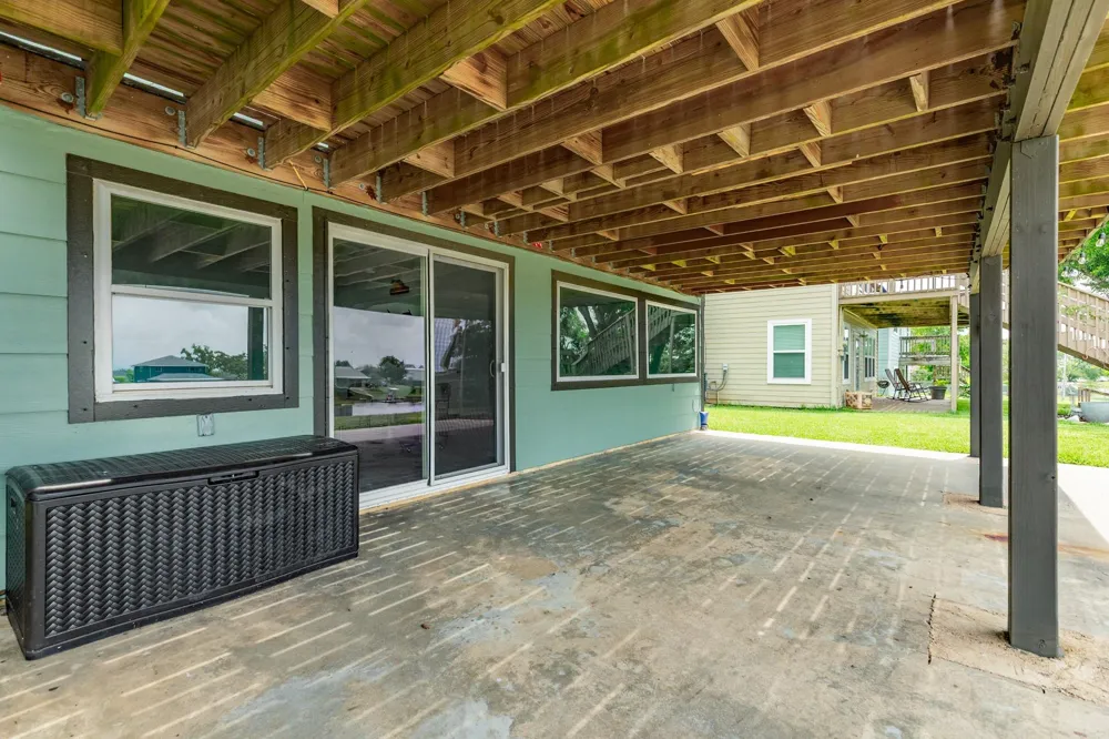 5347 County Road 868e Brazoria, TX 77422