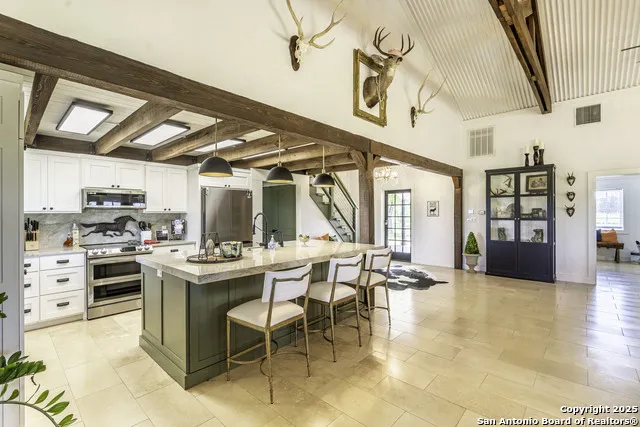 550 Vz County Road 4707 Ben Wheeler, TX 75754