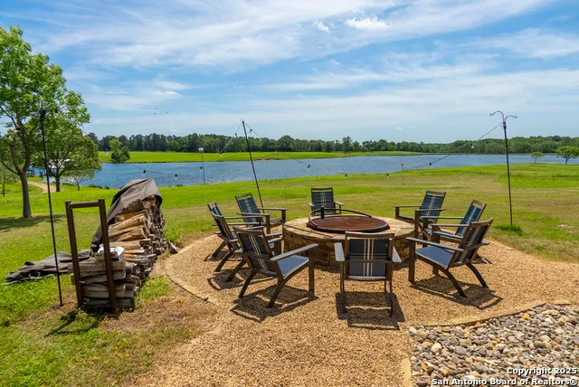 550 Vz County Road 4707 Ben Wheeler, TX 75754