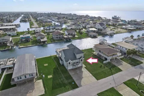 3814 Brewster Key