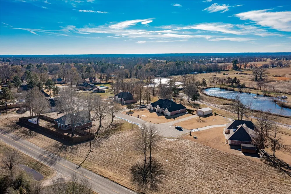 16 County Road 2910 Mineola, TX 75773
