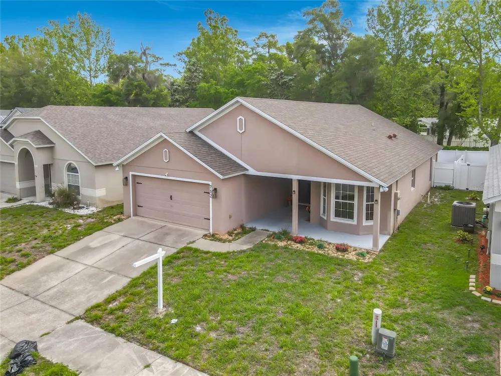 712 SPRING CAVERN AVENUE Orange City, FL 32763