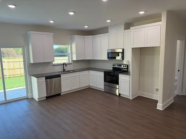 313 Garland Road Bells, TX 75414