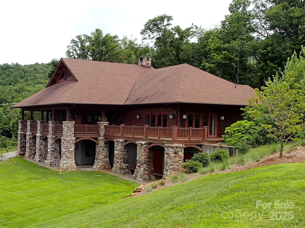 208 Settings Boulevard #248 Black Mountain, NC 28711