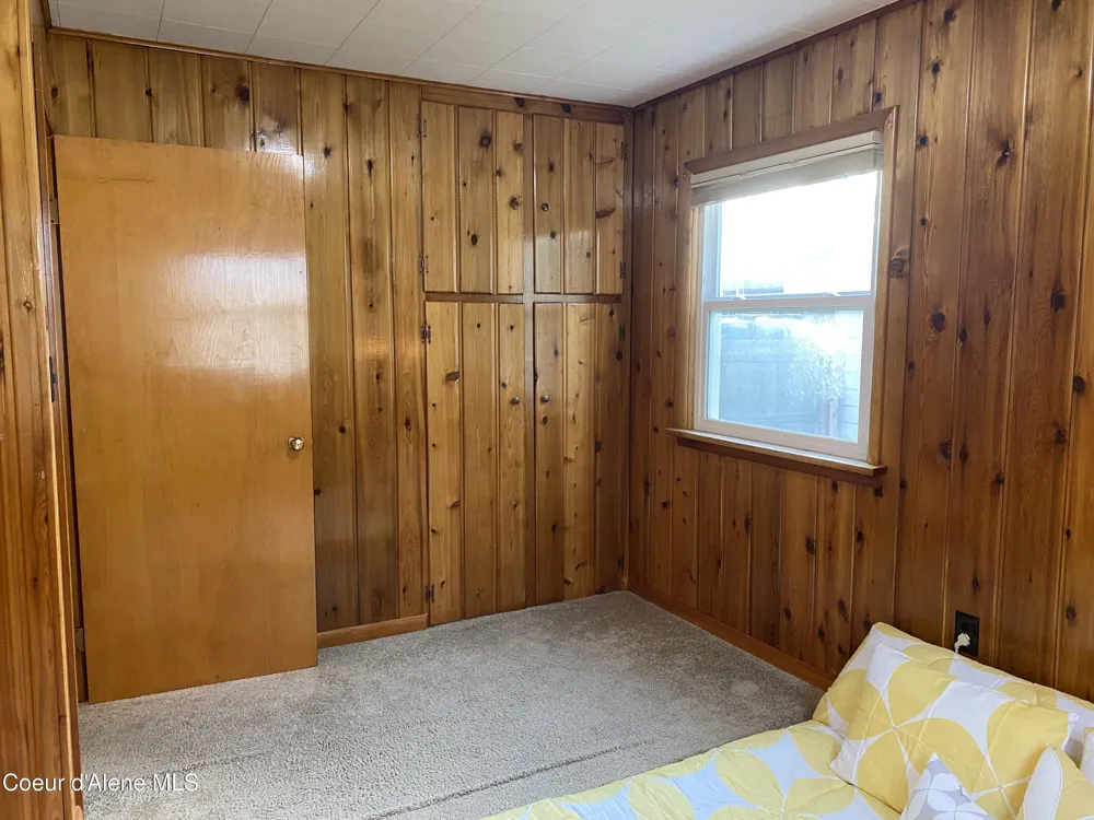 61 Whiskey Jack Road Sandpoint, ID 83864