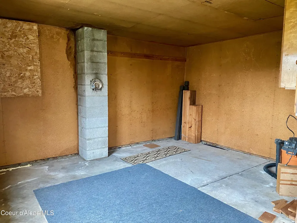 61 Whiskey Jack Road Sandpoint, ID 83864
