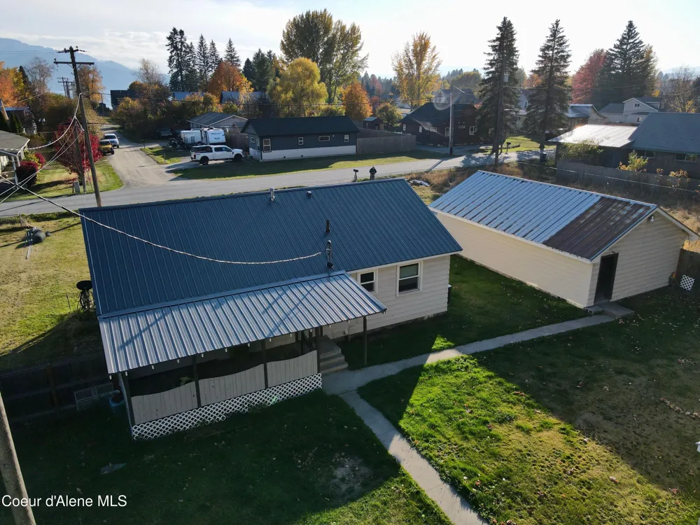 61 Whiskey Jack Road Sandpoint, ID 83864