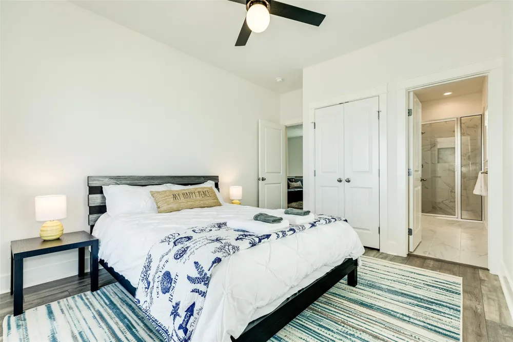 109 Santar Loop Surfside Beach, TX 77541