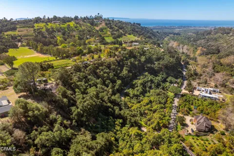 Gobernador Canyon Road