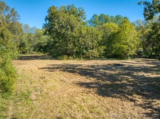 E 11th Street Broken Bow, OK 74728