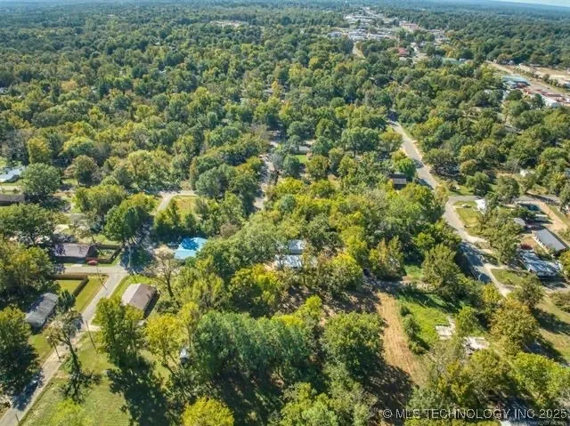 E 11th Street Broken Bow, OK 74728