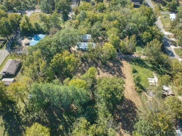 E 11th Street Broken Bow, OK 74728