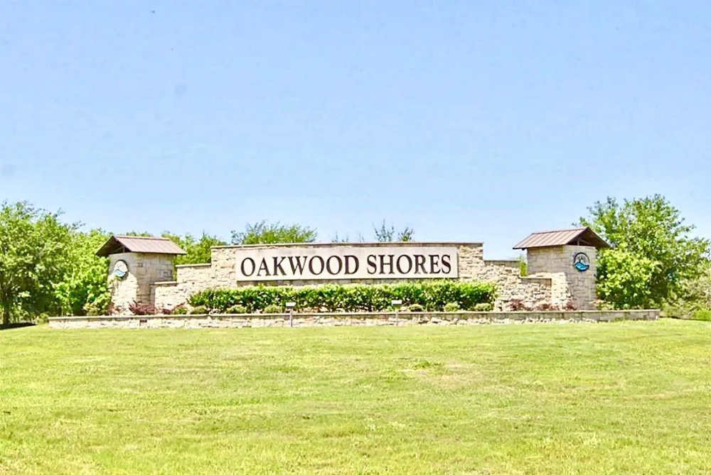 32203 Bayou Bend Richwood, TX 77515
