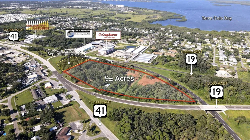 3945 US-41 Palmetto, FL 34221