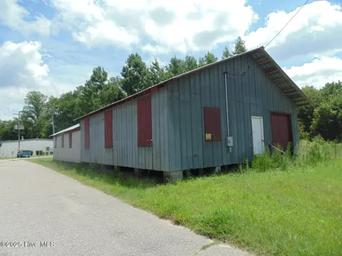 901 S King Street
