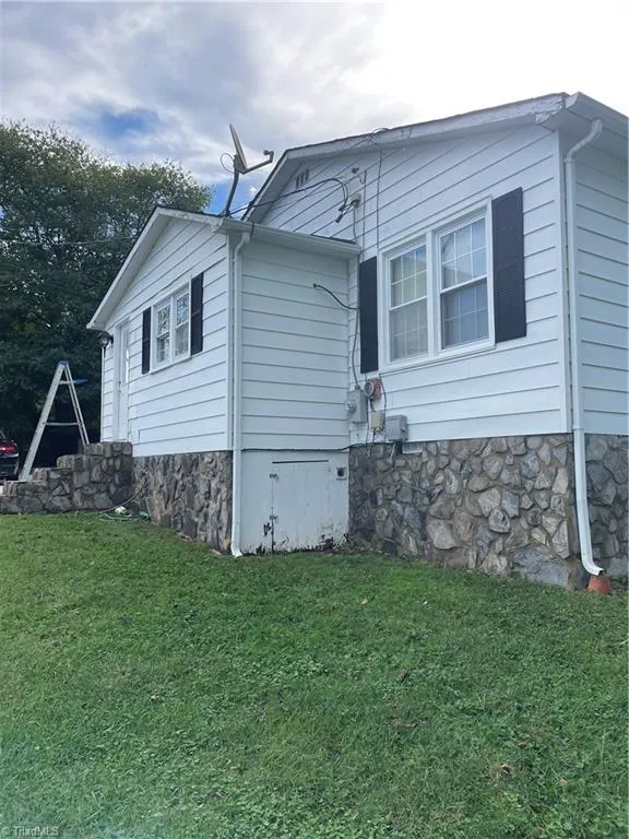 191 Circle Street Millers Creek, NC 28651