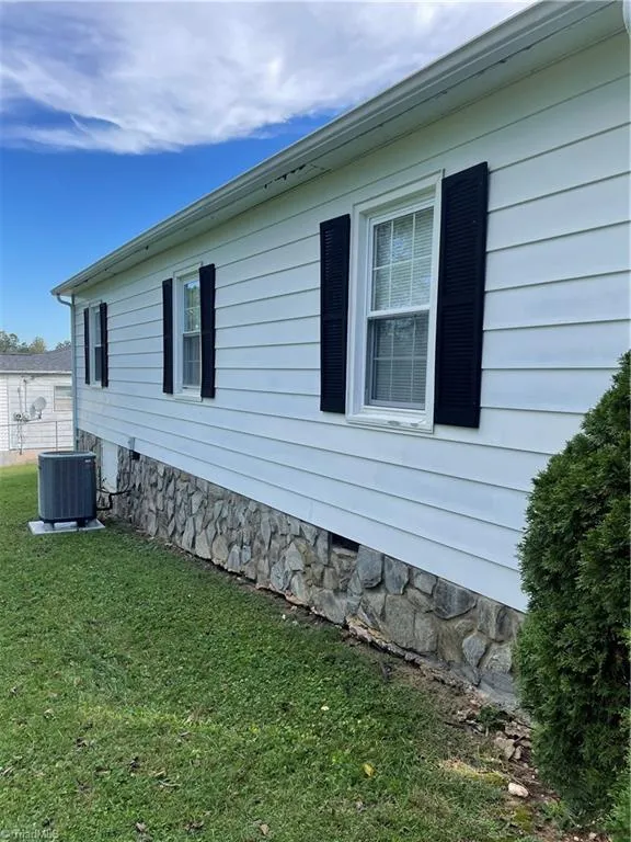 191 Circle Street Millers Creek, NC 28651