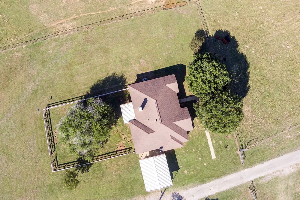 2542 Witter Road Lockhart, TX 78644