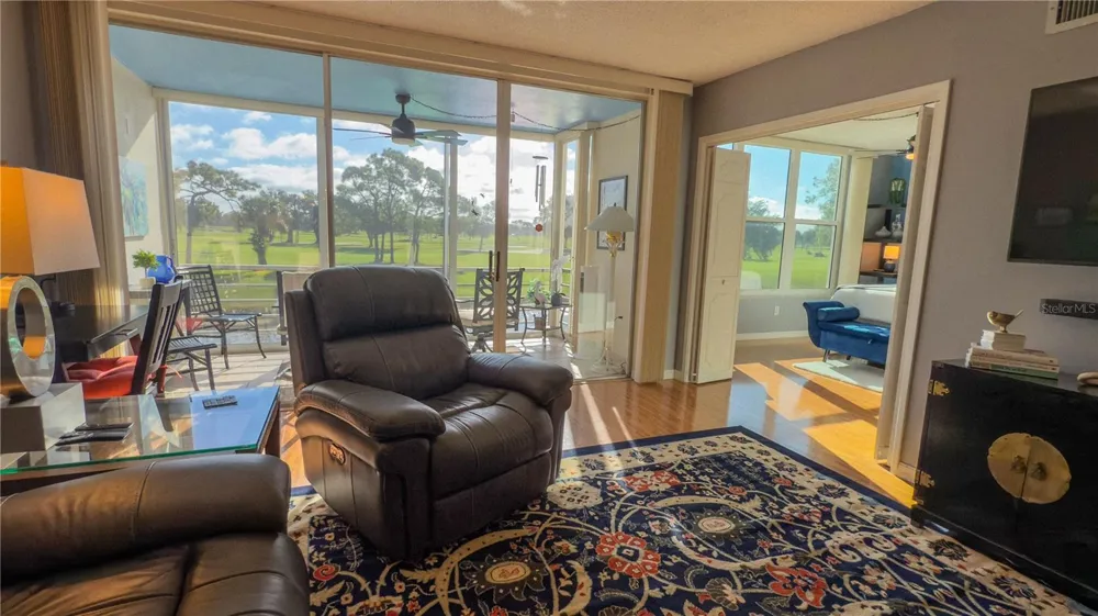 7461 W COUNTRY CLUB DRIVE #209 Sarasota, FL 34243