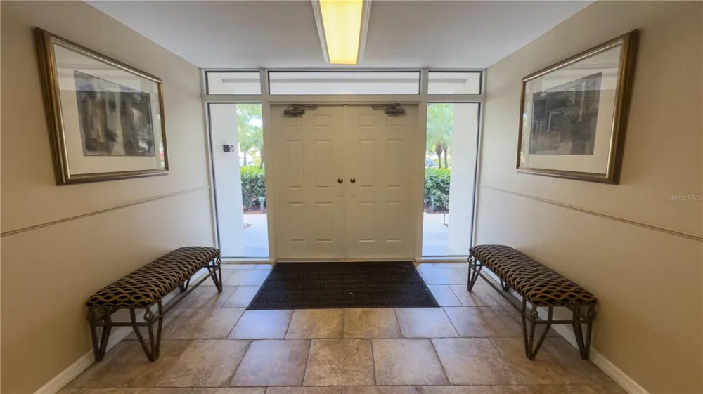 7461 W COUNTRY CLUB DRIVE #209 Sarasota, FL 34243